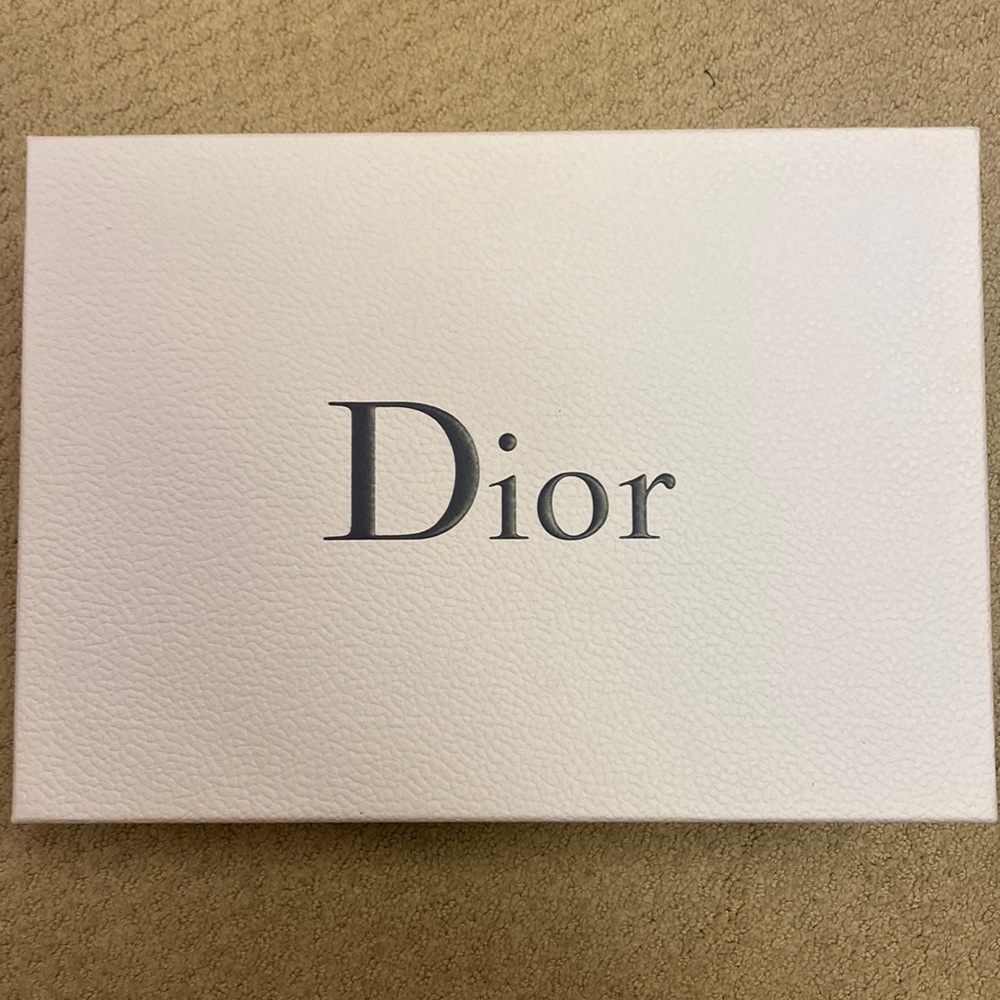Dior box with the ribbon